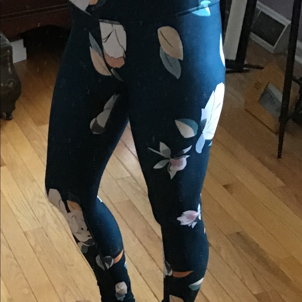 NWT Athleta Floral Elation 7/8 Tight👟